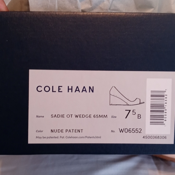 Shoes - Picture 4 of 4